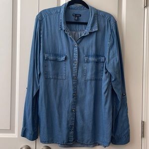 Gap boyfriend fit denim button up blouse. XXL. Lightweight.